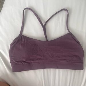 Lululemon size 6 sports bra